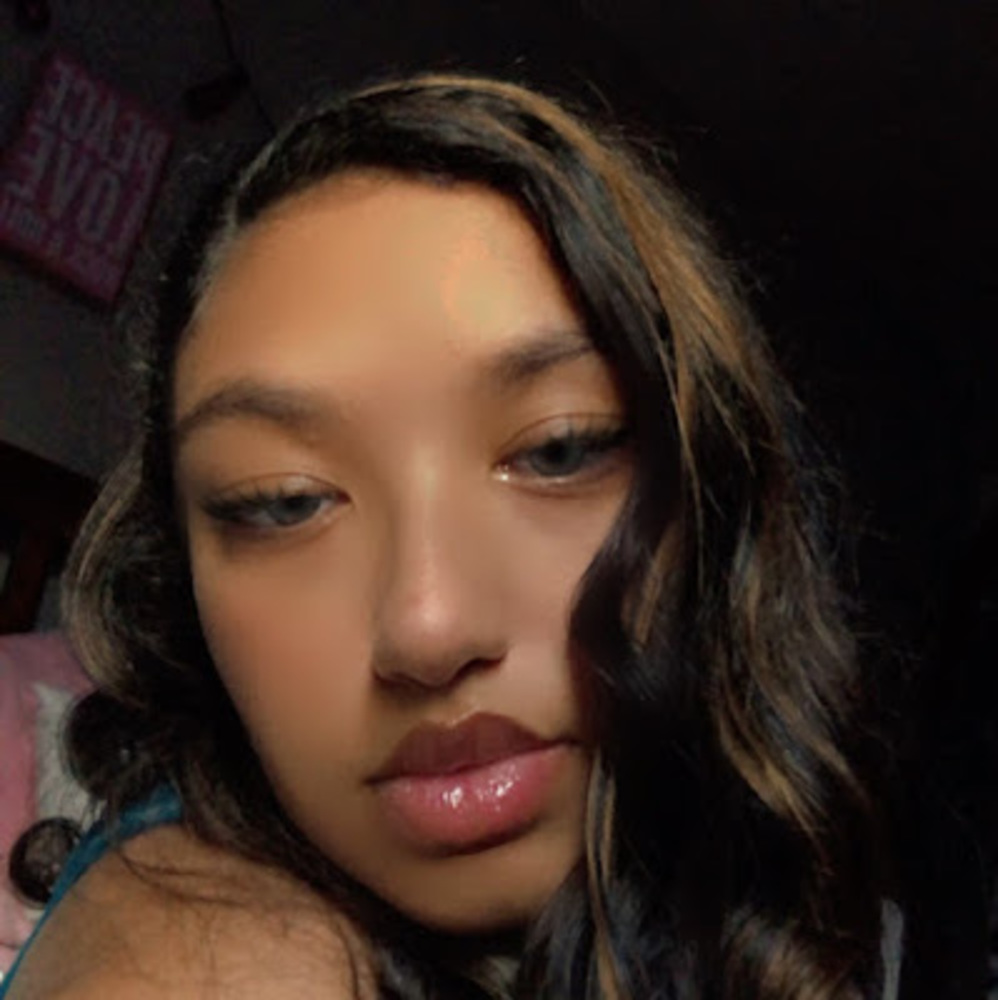 Meet your Posher, Lyssa